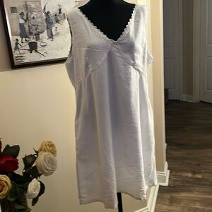 Laura Ashley Cream Lace-Trimmed Chemise